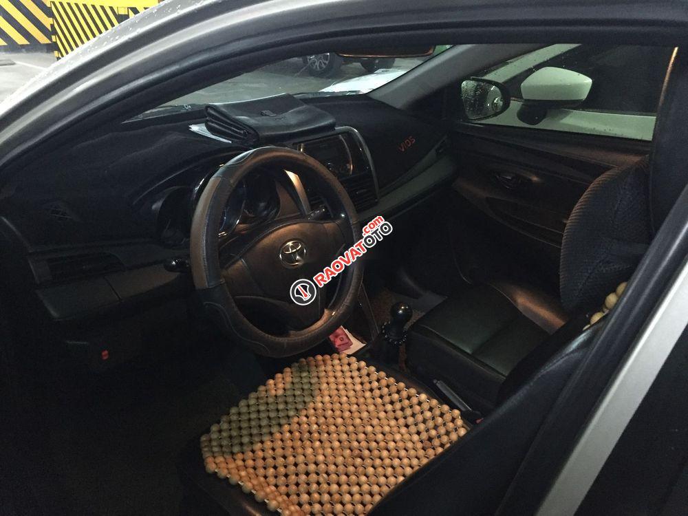 Bán xe Toyota Vios J 2015, biển Hà Nội-3
