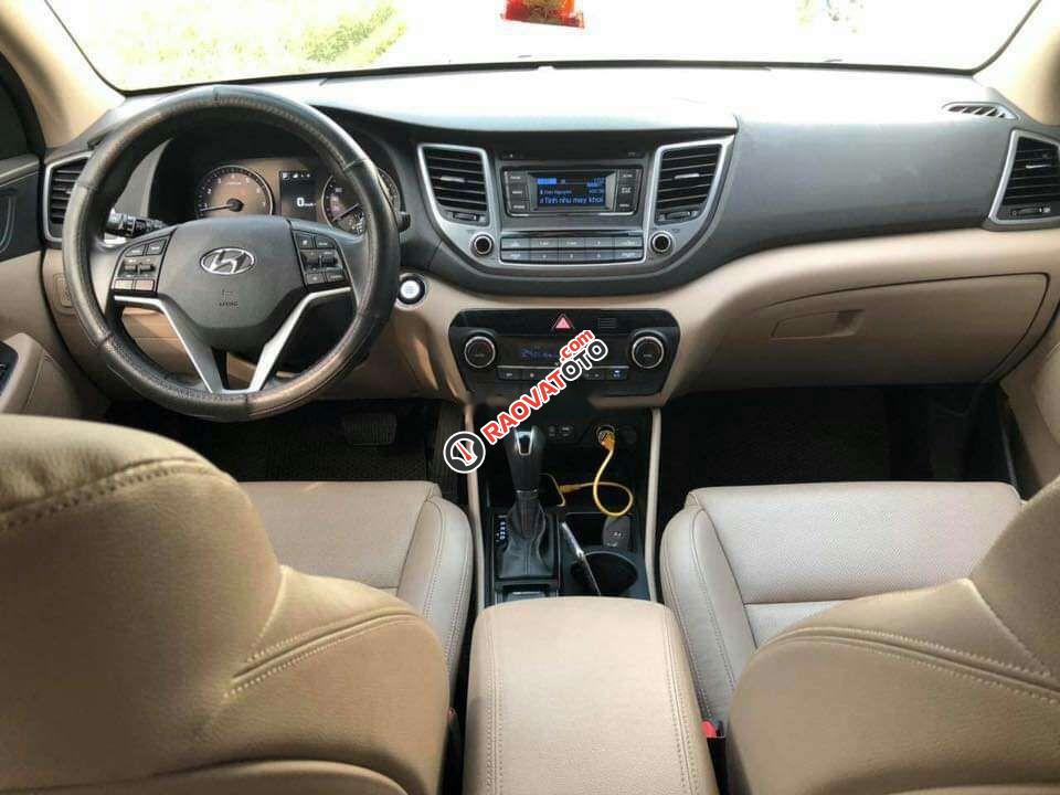 Bán Hyundai Tucson 2.0 sản xuất năm 2016, màu trắng, nhập khẩu  -1