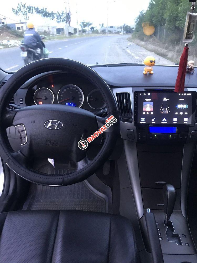 Bán Hyundai Sonata 2.0AT 2009, màu bạc, số tự động-1