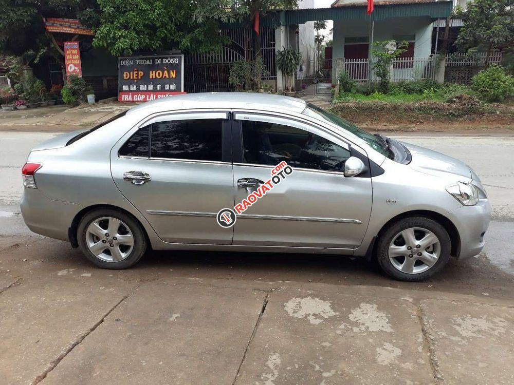 Cần bán Toyota Vios MT đời 2009, màu bạc-7