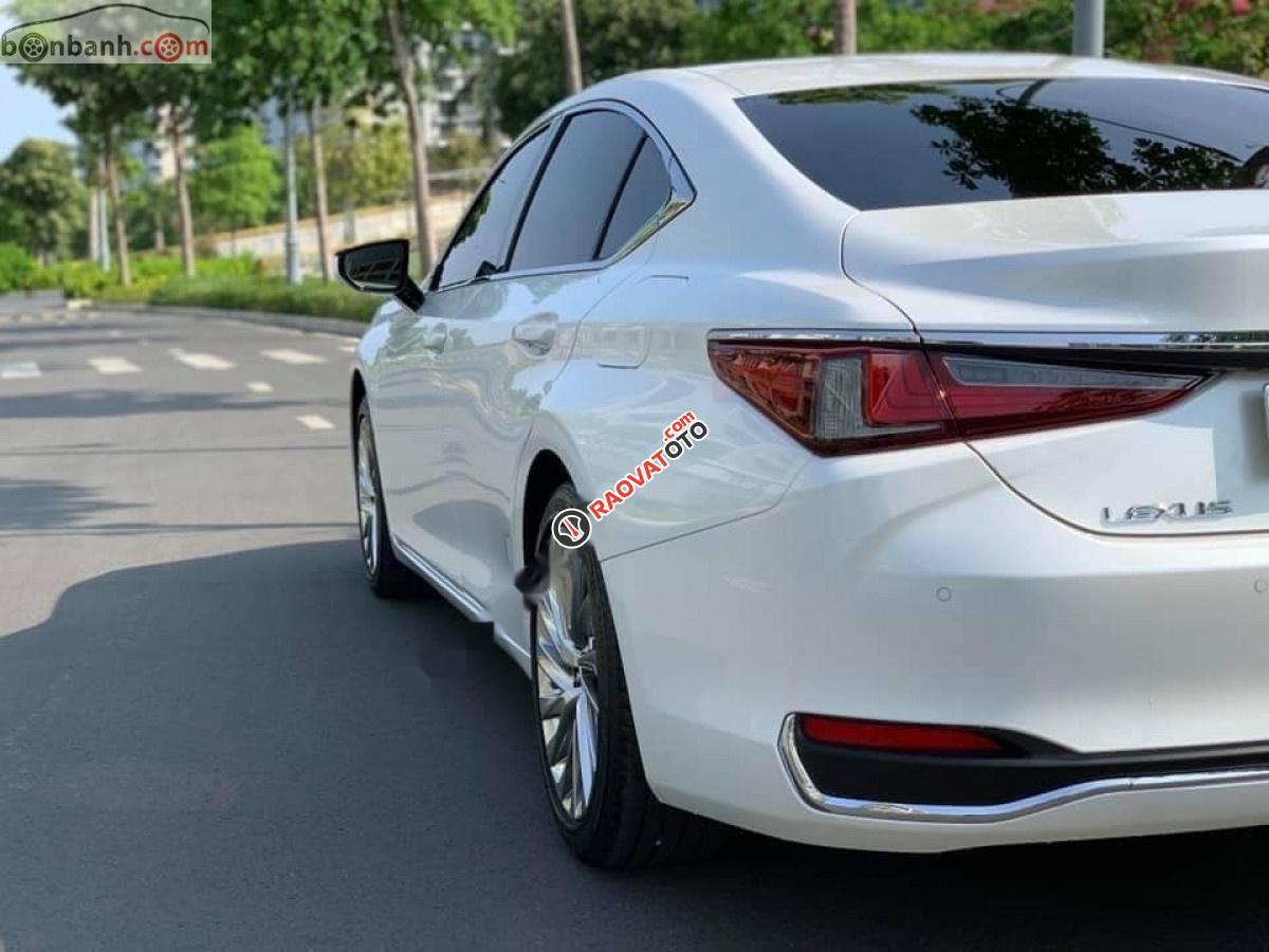 Cần bán xe Lexus ES 250 đời 2019, màu trắng, nhập khẩu nguyên chiếc như mới-2