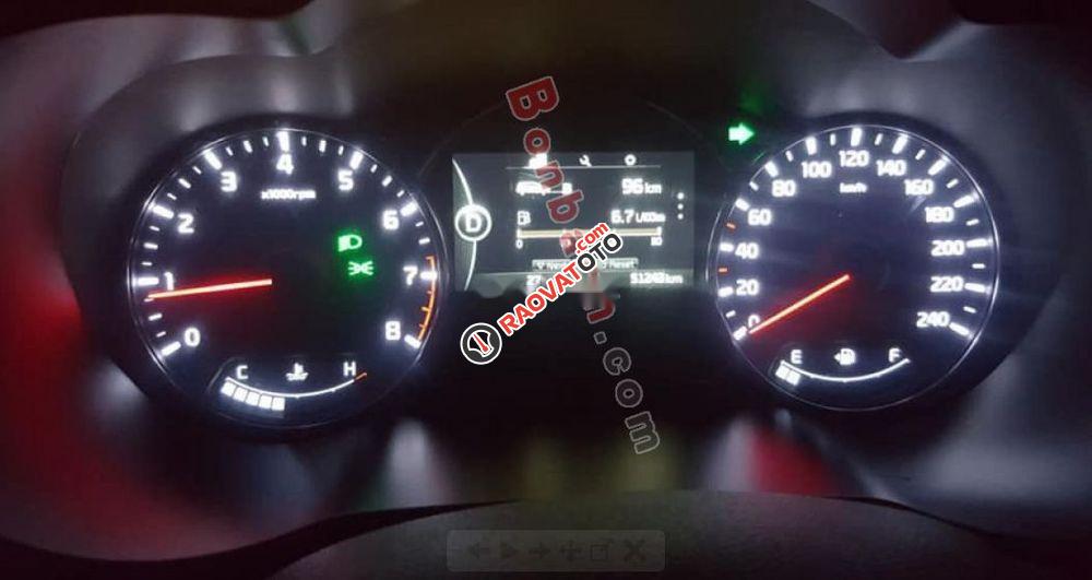 Gia đình bán Kia Rondo GATH 2016, màu trắng  -2