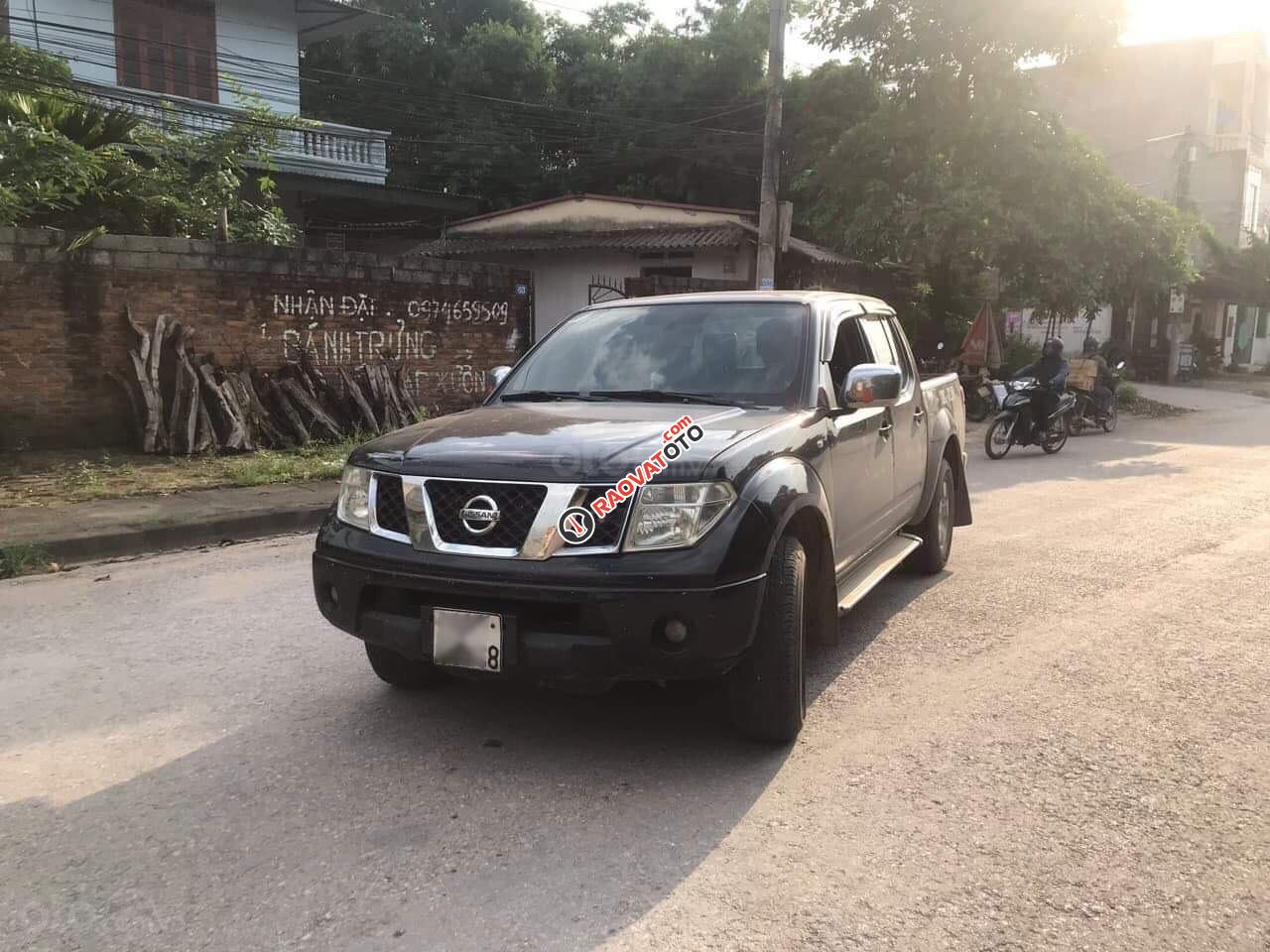 Bán ô tô Nissan Navara LE năm 2011, màu đen, xe nhập-3