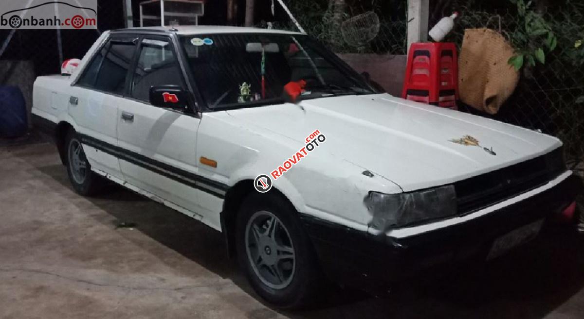 Cần bán gấp xe cũ Nissan Skyline 2.0 MT năm 1990, màu trắng, xe nhập   -4