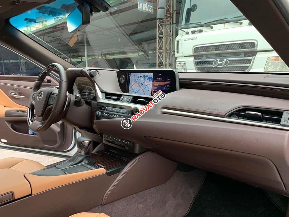 Cần bán Lexus ES 250 đời 2019, màu trắng, nhập khẩu nguyên chiếc-10