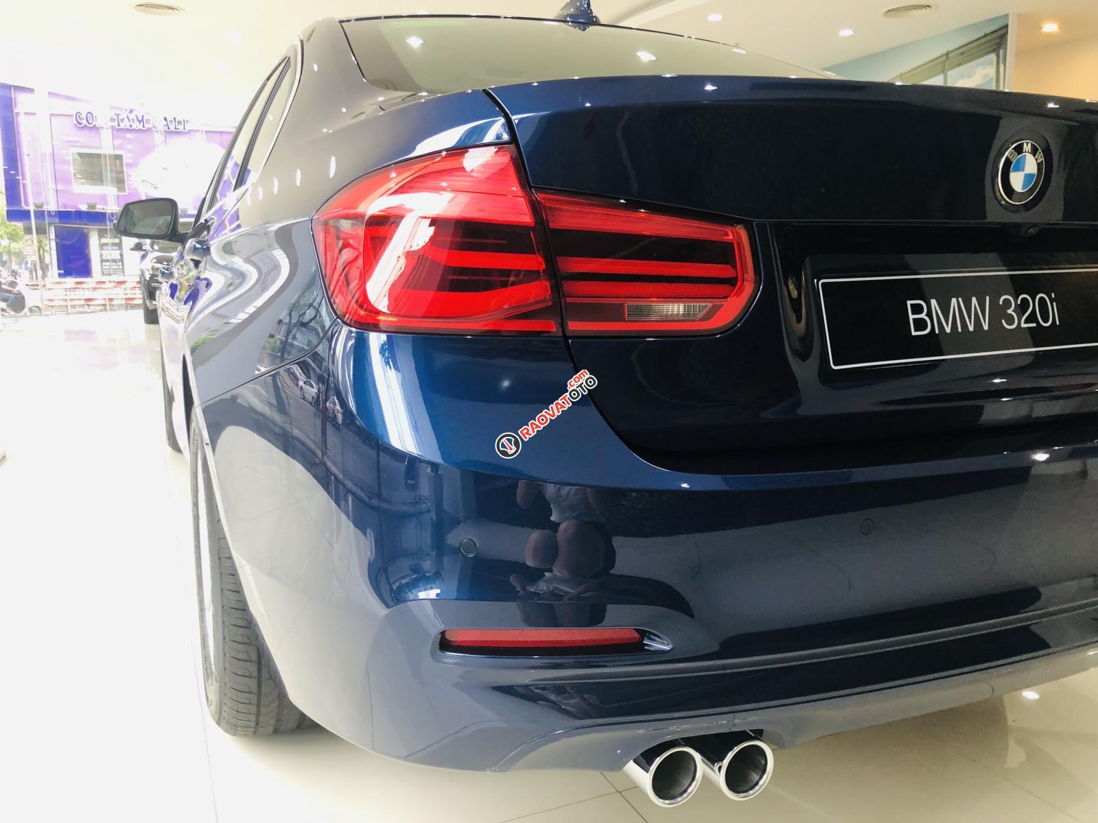 BMW 3 Series 320i xe nhập Đức, giảm giá mạnh tay 275 triệu, cực sốc-5