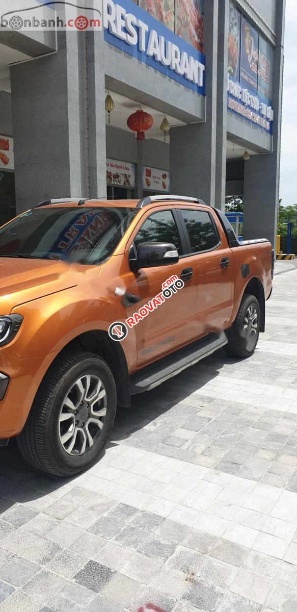 Cần bán Ford Ranger Wildtrak 2.2L 4x2 AT đời 2017, màu vàng, nhập khẩu  -1