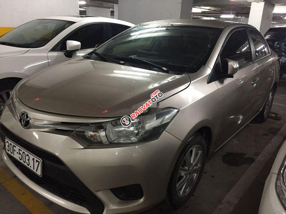 Bán xe Toyota Vios J 2015, biển Hà Nội-0