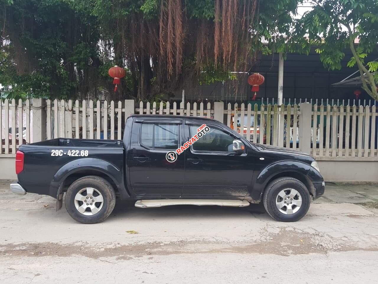 Bán ô tô Nissan Navara LE năm 2011, màu đen, xe nhập-9