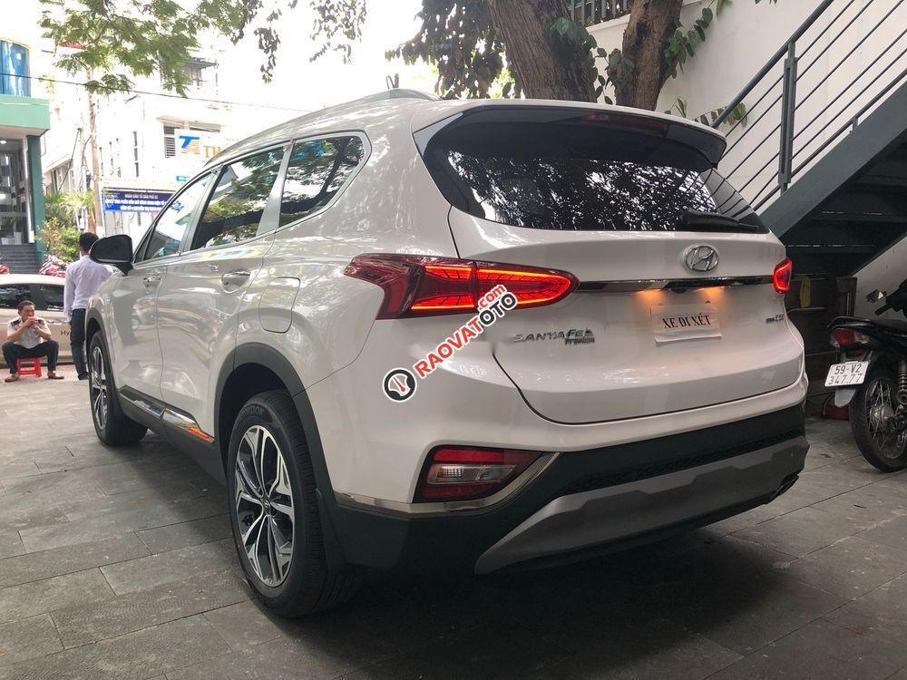 Bán xe Hyundai Santa Fe 2019, góp ngân hàng 90%-4