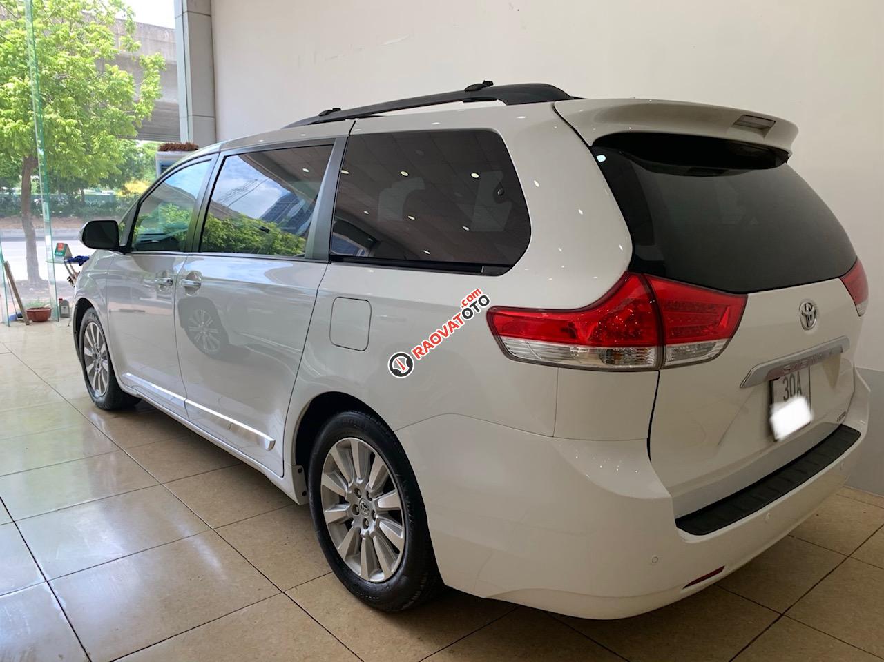 Bán xe Toyota Sienna Limited, bản đủ đồ SX 2014, có cả phanh khoảng cách-4