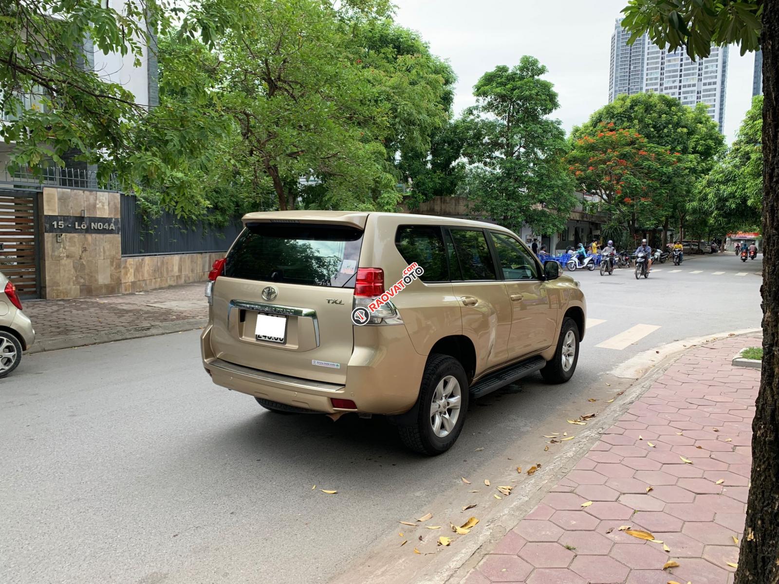 Bán Land Cruiser Prado 2.7 nhập Trung Đông model 2012-2