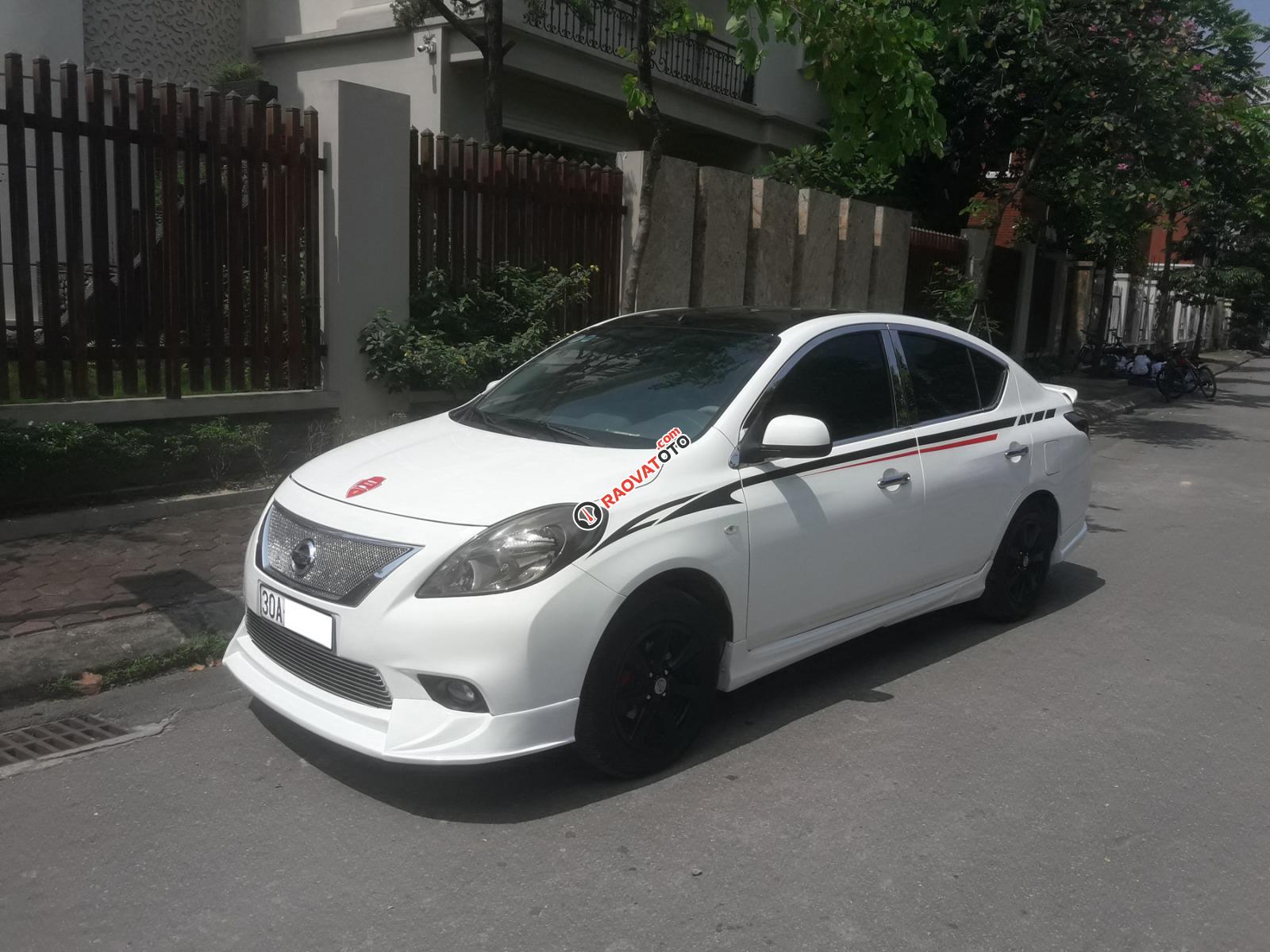 Bán xe Nissan Sunny XV đời 2014, màu trắng, giá chỉ 368 triệu-0