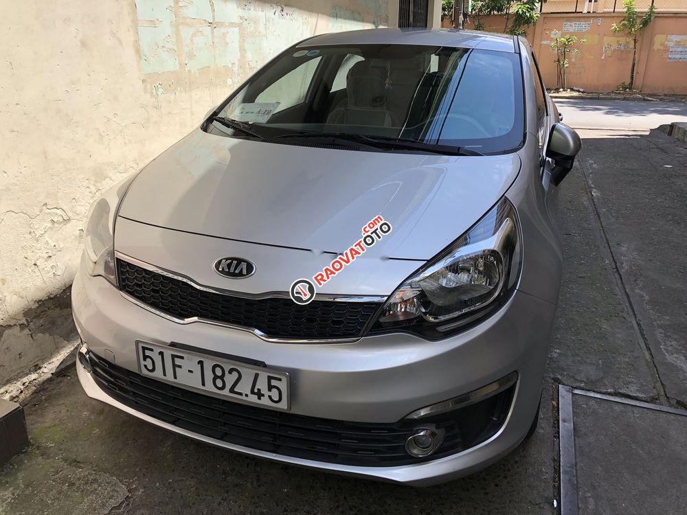 Bán Kia Rio AT đời 2015, màu bạc, nhập khẩu -0