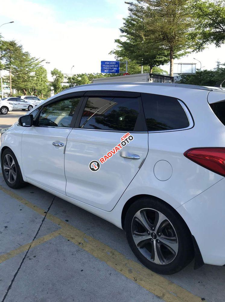 Chính chủ bán xe Kia Rondo GATH đời 2016, màu trắng, bản full option-5