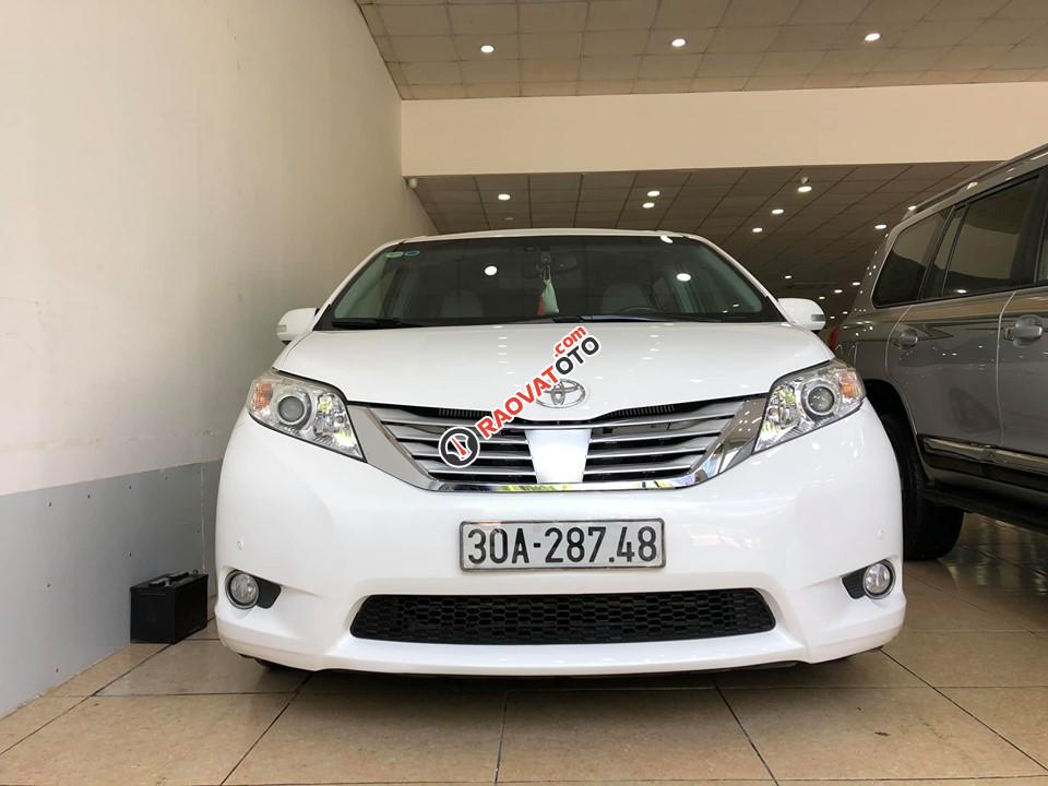 Xe Full tiện nghi - Toyota Sienna 3.5l Limited sản xuất 2014, đăng ký cá nhân-1
