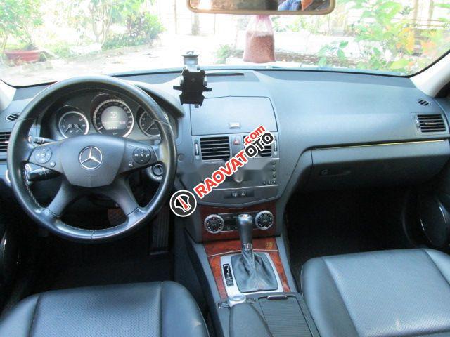 Cần bán Mercedes C250 CGI sản xuất năm 2010, màu đen, chính chủ-2