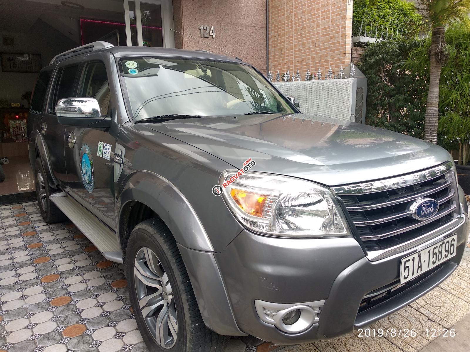 Cần bán Ford Everest Limited năm sản xuất 2011, màu xám (ghi)-0