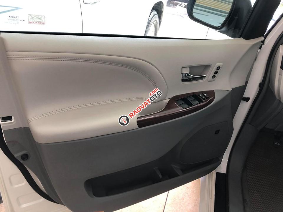 Xe Full tiện nghi - Toyota Sienna 3.5l Limited sản xuất 2014, đăng ký cá nhân-2