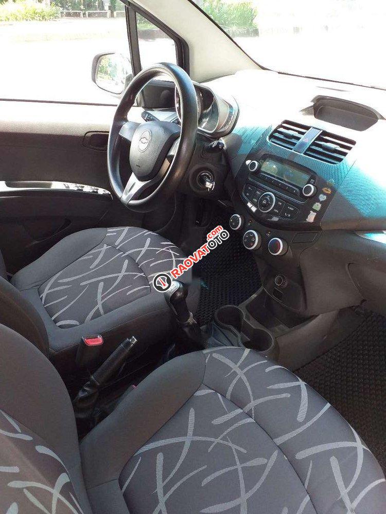 Chính chủ bán Chevrolet Spark 1.2LT năm 2016, màu bạc-1