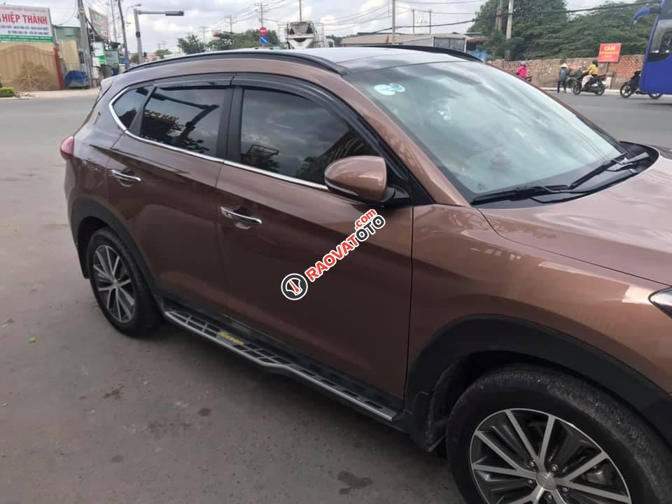 Cần bán Hyundai Tucson 2.0AT năm 2016, màu nâu, nhập khẩu nguyên chiếc, giá tốt-3