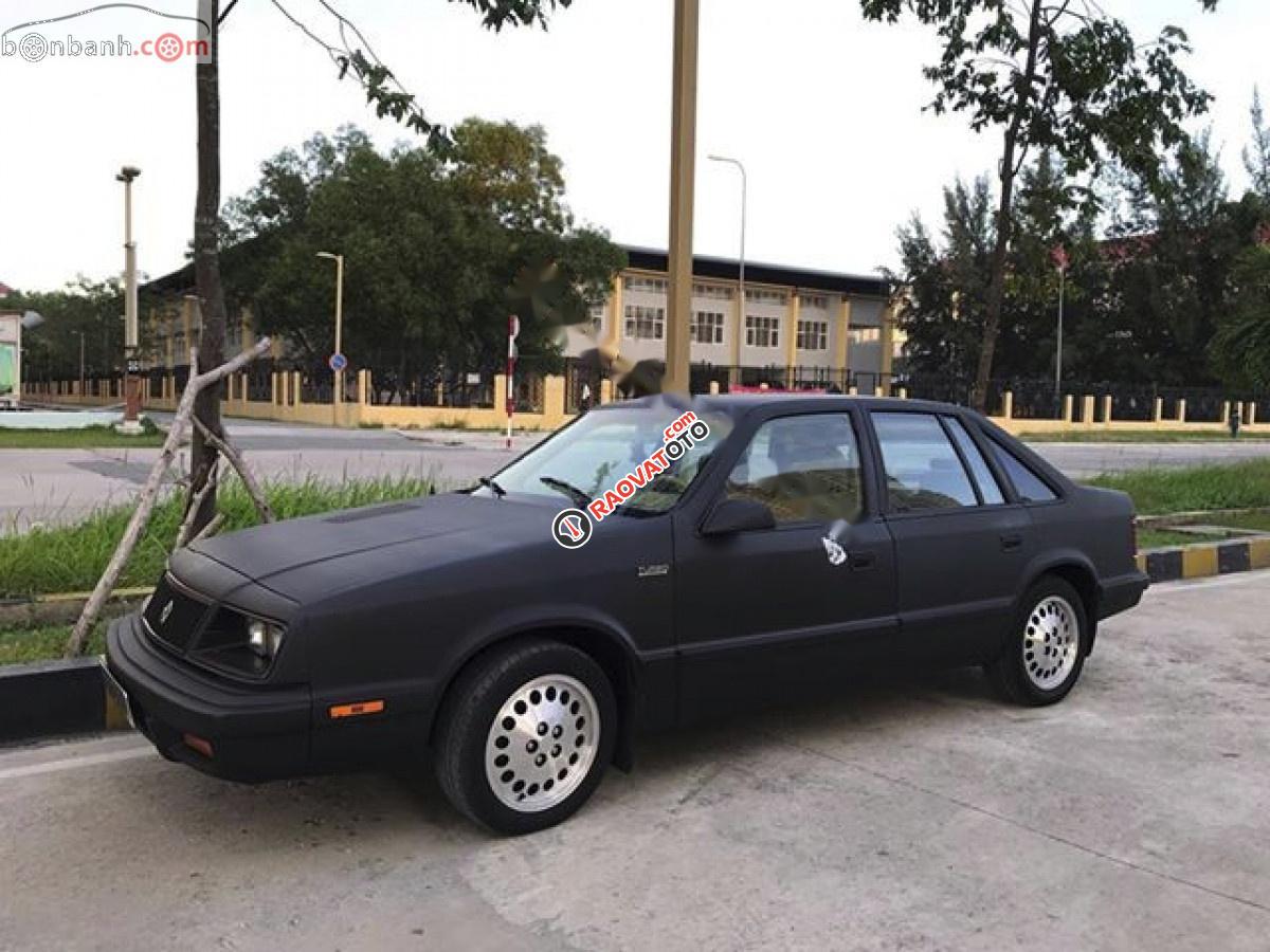 Bán Chrysler LeBaron đời 1986, màu đen, nhập khẩu  -3