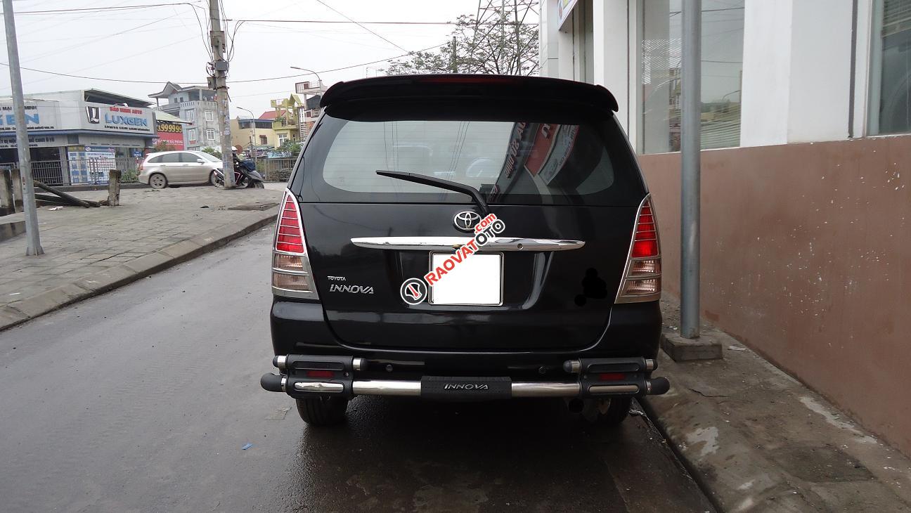 Bán xe Toyota Innova V 2011, số tự động, giá 480tr-0