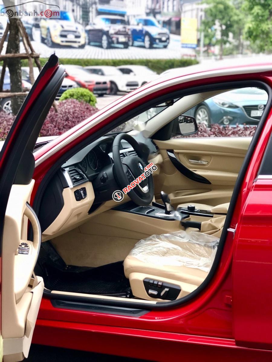 Bán BMW 320i đời 2019, màu đỏ, nhập khẩu-5