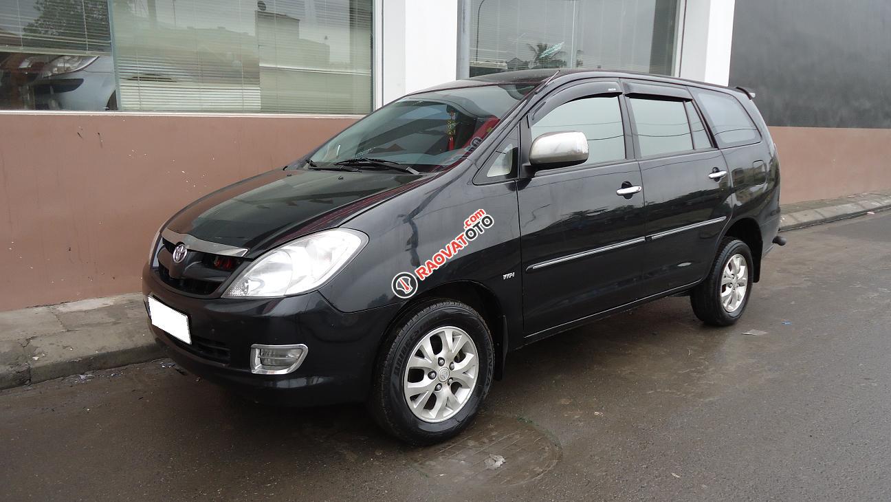 Bán xe Toyota Innova V 2011, số tự động, giá 480tr-4