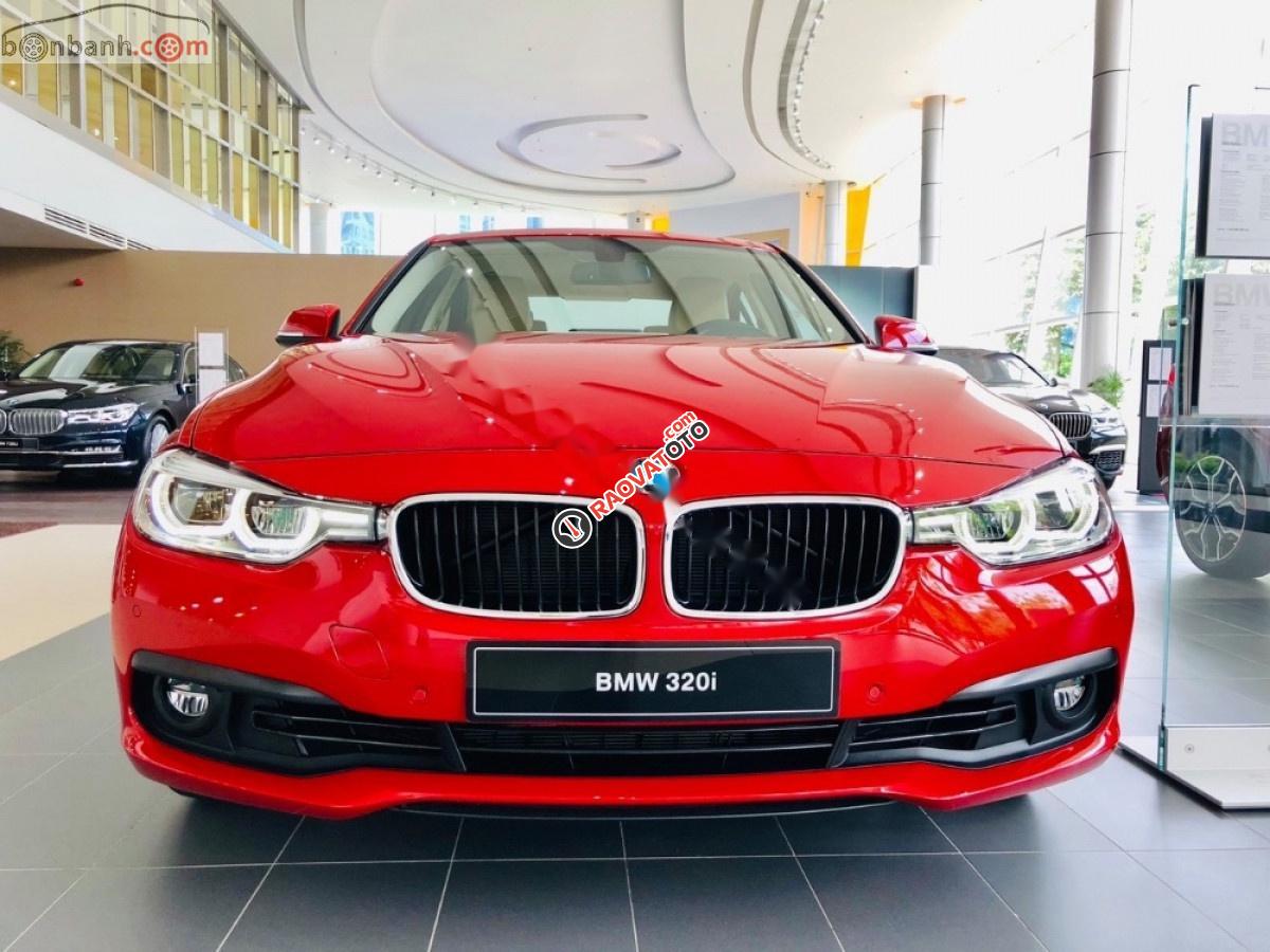 Bán BMW 320i đời 2019, màu đỏ, nhập khẩu-3