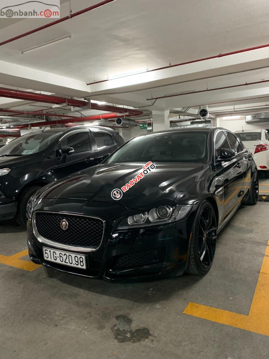 Chính chủ bán xe Jaguar XF năm sản xuất 2016, màu đen, nhập khẩu  -3