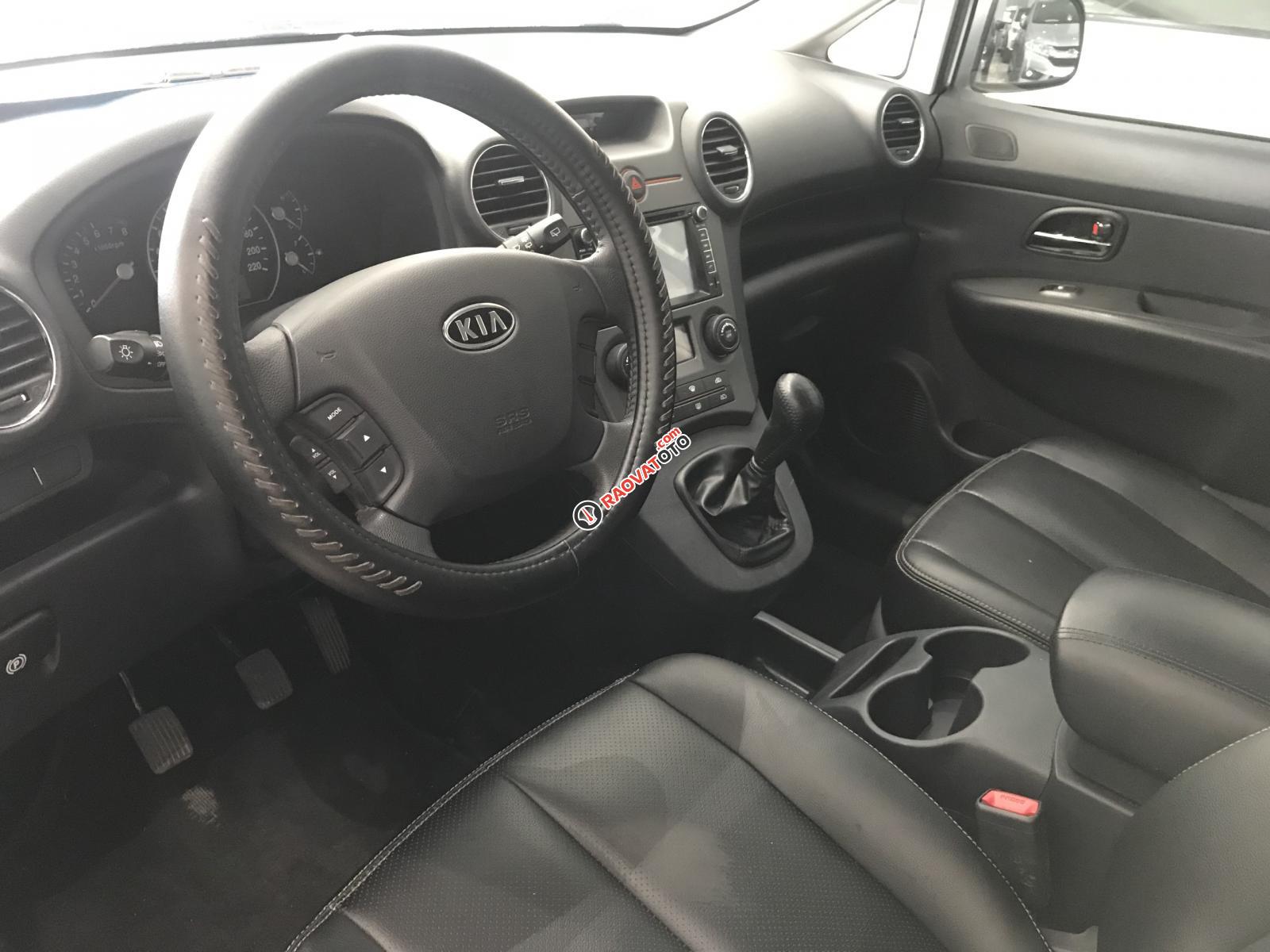 Bán Kia Carens 2.0 MT năm 2016, màu bạc, giá 410tr còn thương lượng-5