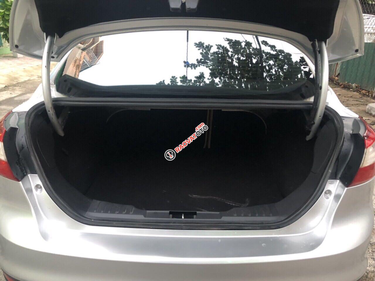 Cần bán Ford Focus đăng ký 2013, màu bạc ít sử dụng giá tốt 355 triệu đồng-0