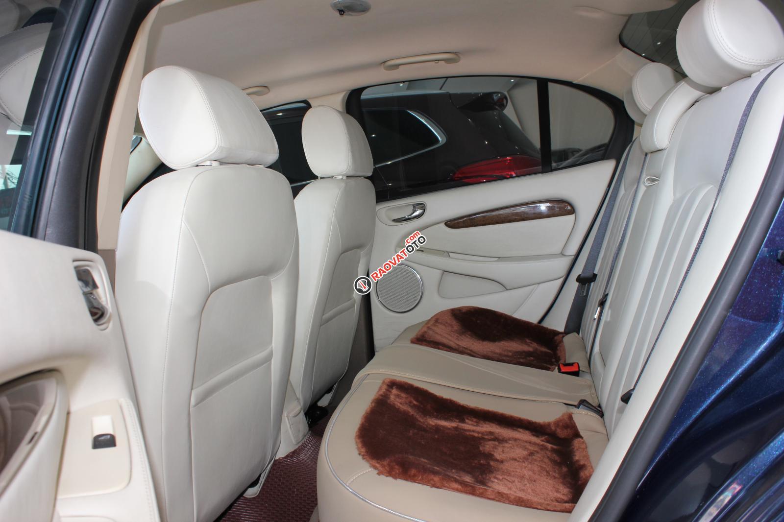 Cần bán Jaguar XJ Xtype sx 2008, màu xanh lam, nhập khẩu nguyên chiếc-5