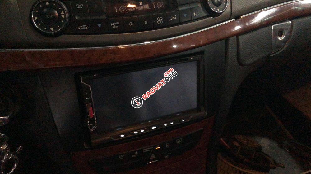 Bán Mercedes E240 2002, màu đen, 220 triệu-4