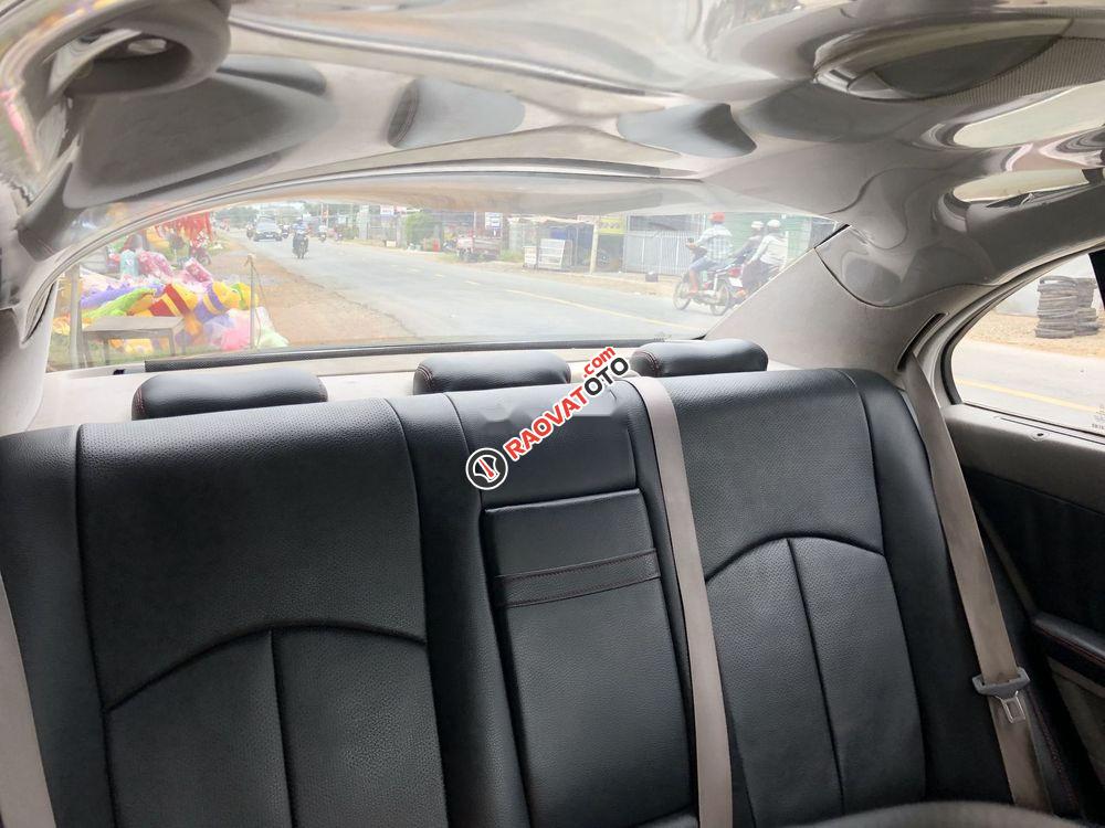 Bán Mercedes E240 2002, màu đen, 220 triệu-7