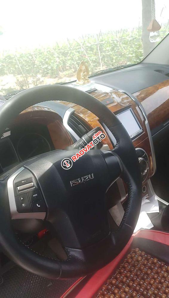 Chính chủ bán Isuzu Dmax 2015, màu trắng, xe nhập-2