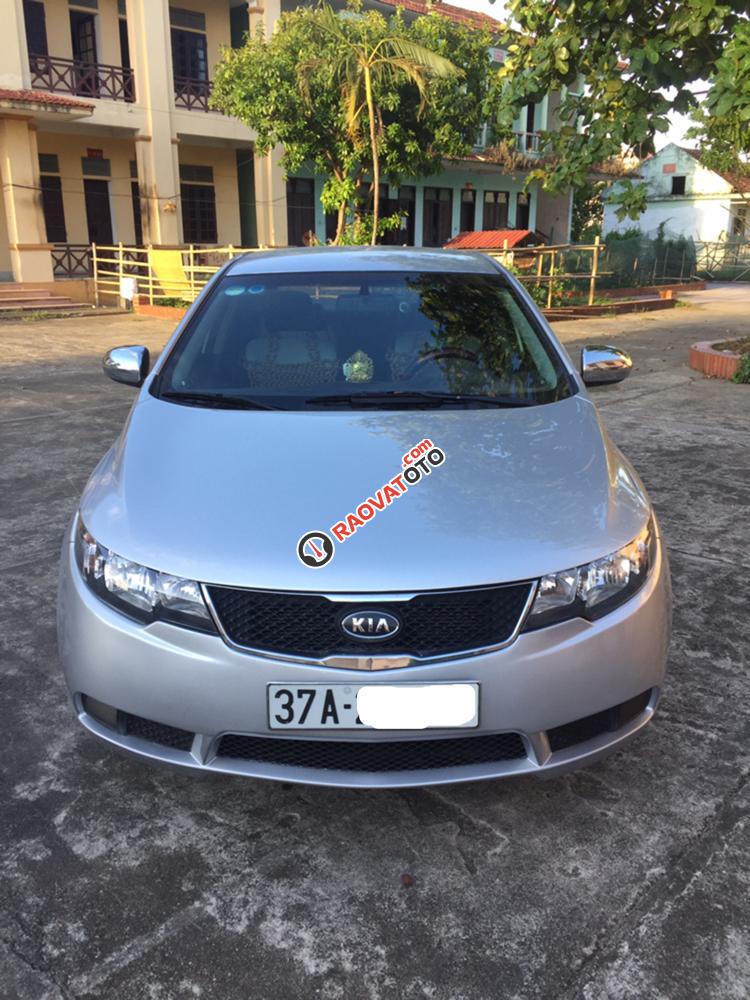 Cần bán xe Kia Porte đời 2010 màu bạc, số sàn, nhập khẩu
-1