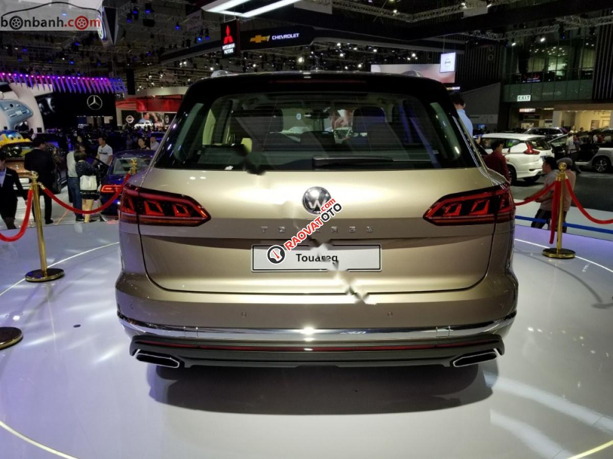 Cần bán xe Volkswagen Touareg sản xuất 2019, nhập khẩu nguyên chiếc-4