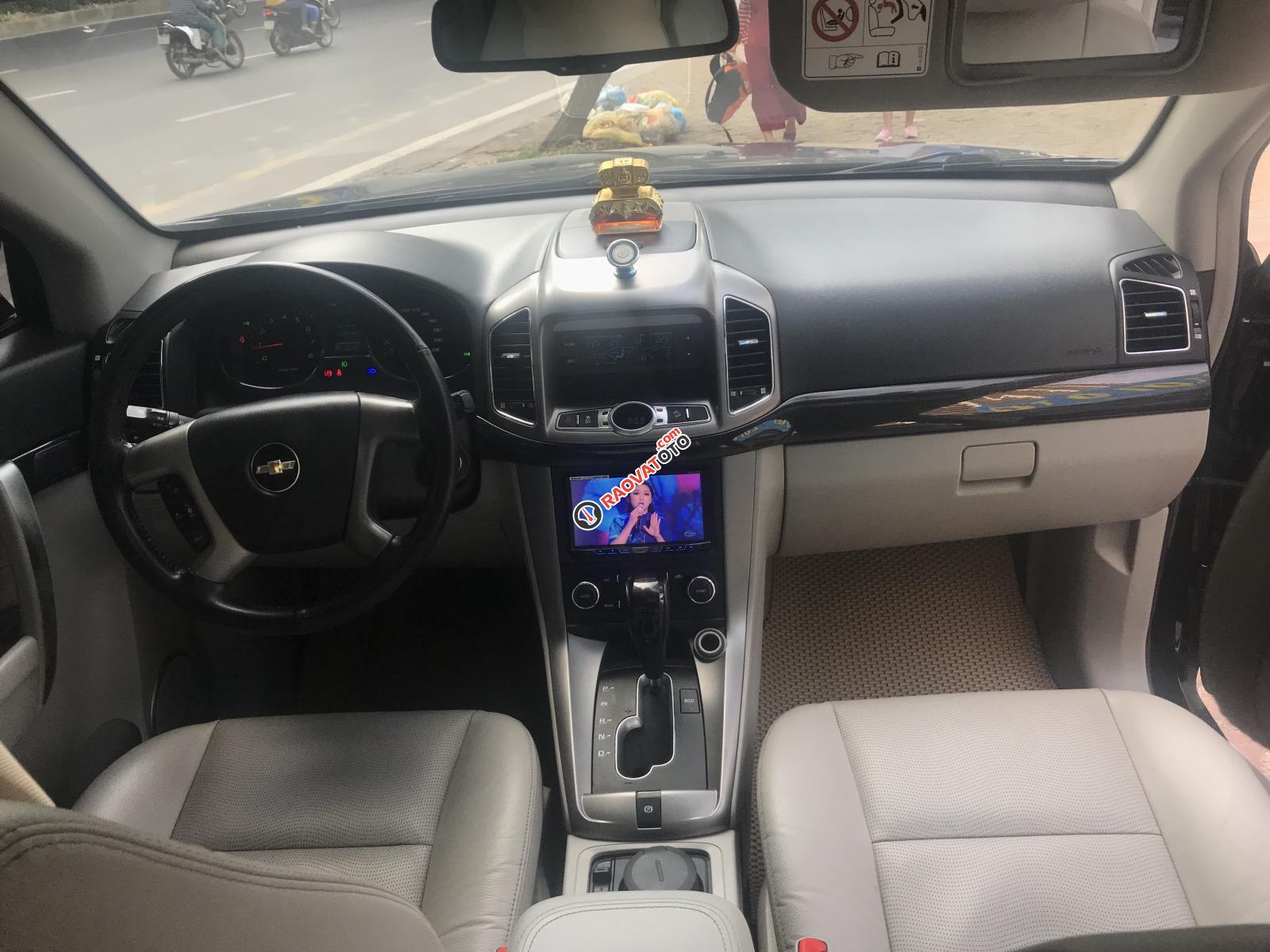 Bán Chevrolet Captiva LTZ năm 2014, màu đen-1