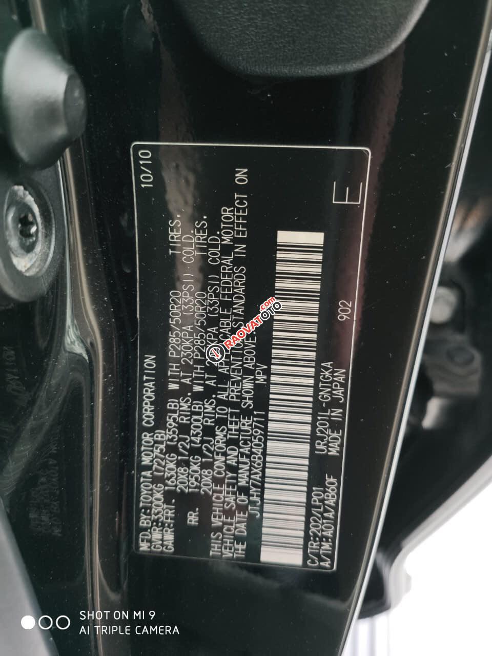 Cần bán Lexus LX 570 đời 2011, màu đen, nhập khẩu nguyên chiếc-6