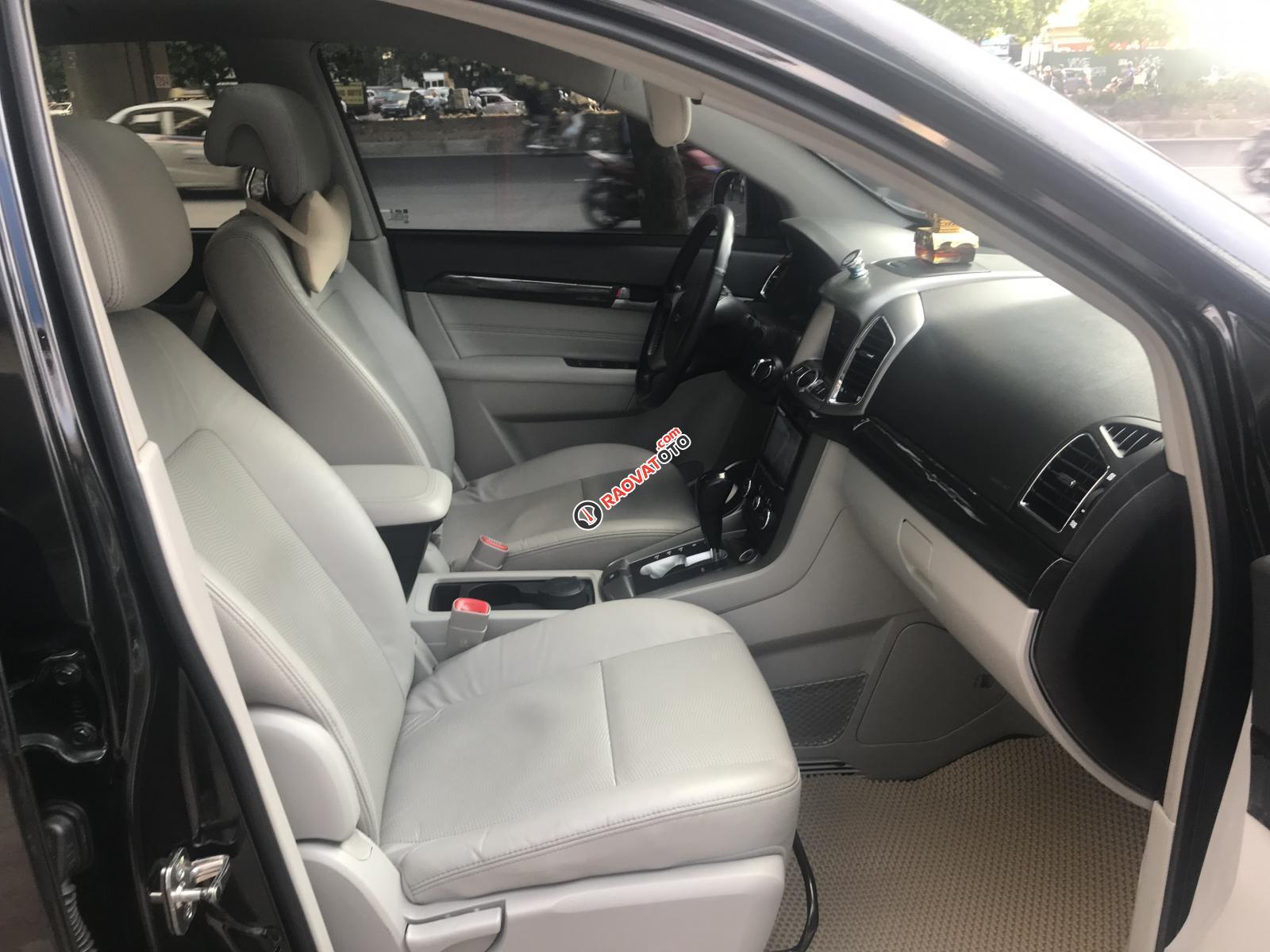 Bán Chevrolet Captiva LTZ năm 2014, màu đen-3