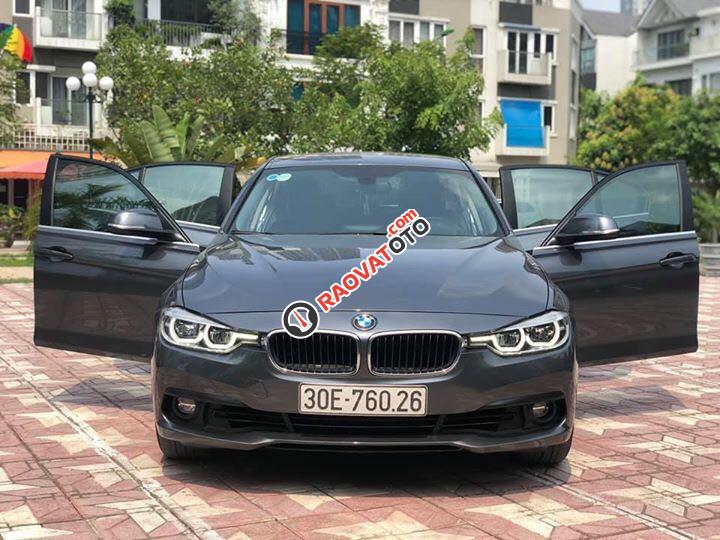 Bán gấp BMW 320i sx 2016, ĐKLĐ 2017, biển HN, siêu đẹp-13