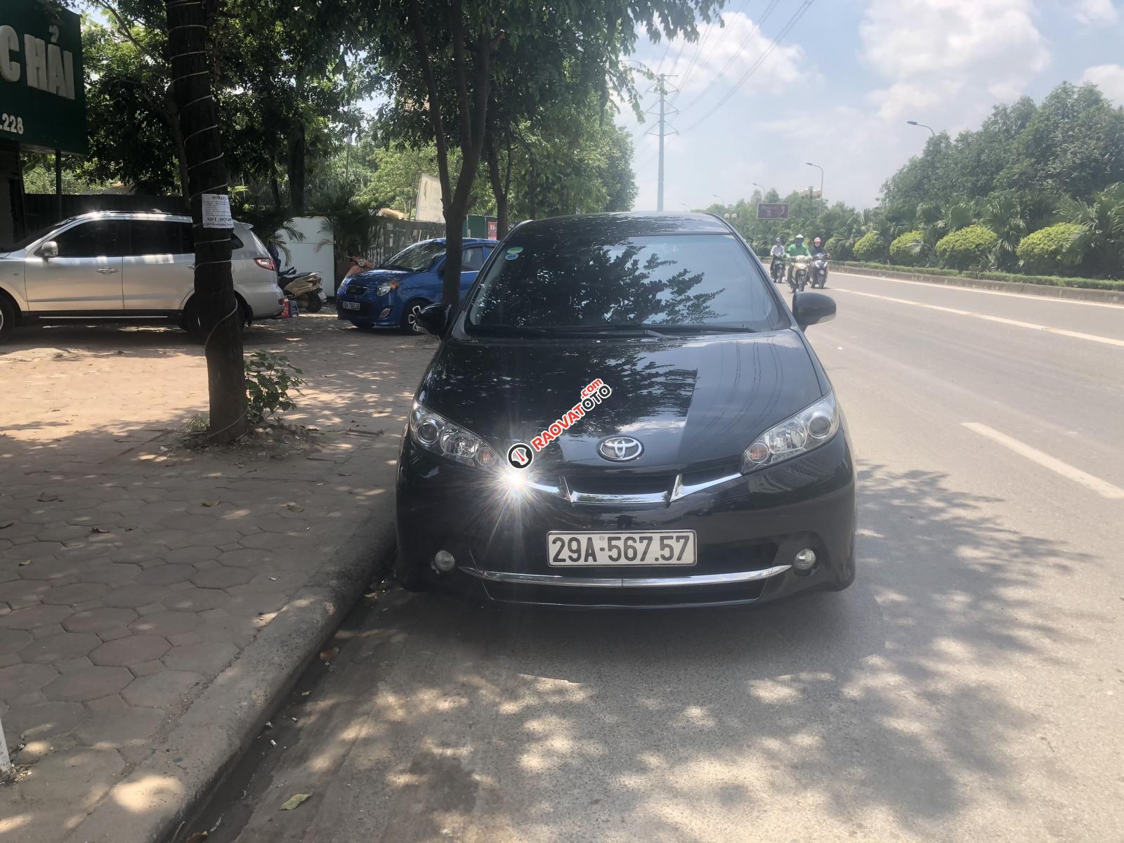 Bán xe Toyota Wish 2.0 AT nhập khẩu 2012, tên tư nhân biển Hà Nội-11