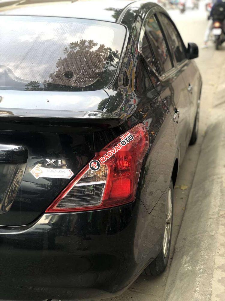 Cần bán Nissan Sunny XL đời 2015, màu đen, xe gia đình-1