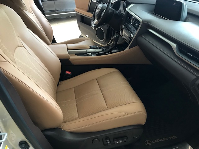 Cần bán xe Lexus RX350 2017, màu vàng cát, nhập khẩu đăng ký 2018-7