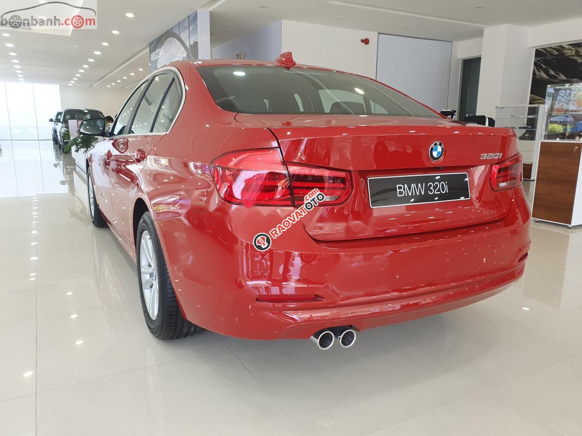 Bán BMW 3 Series 320i đời 2019, màu đỏ, xe nhập-2