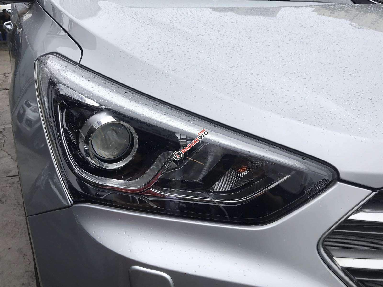 Bán Hyundai Santa Fe 2.2AT đời 2016, màu bạc, giá 915tr-10