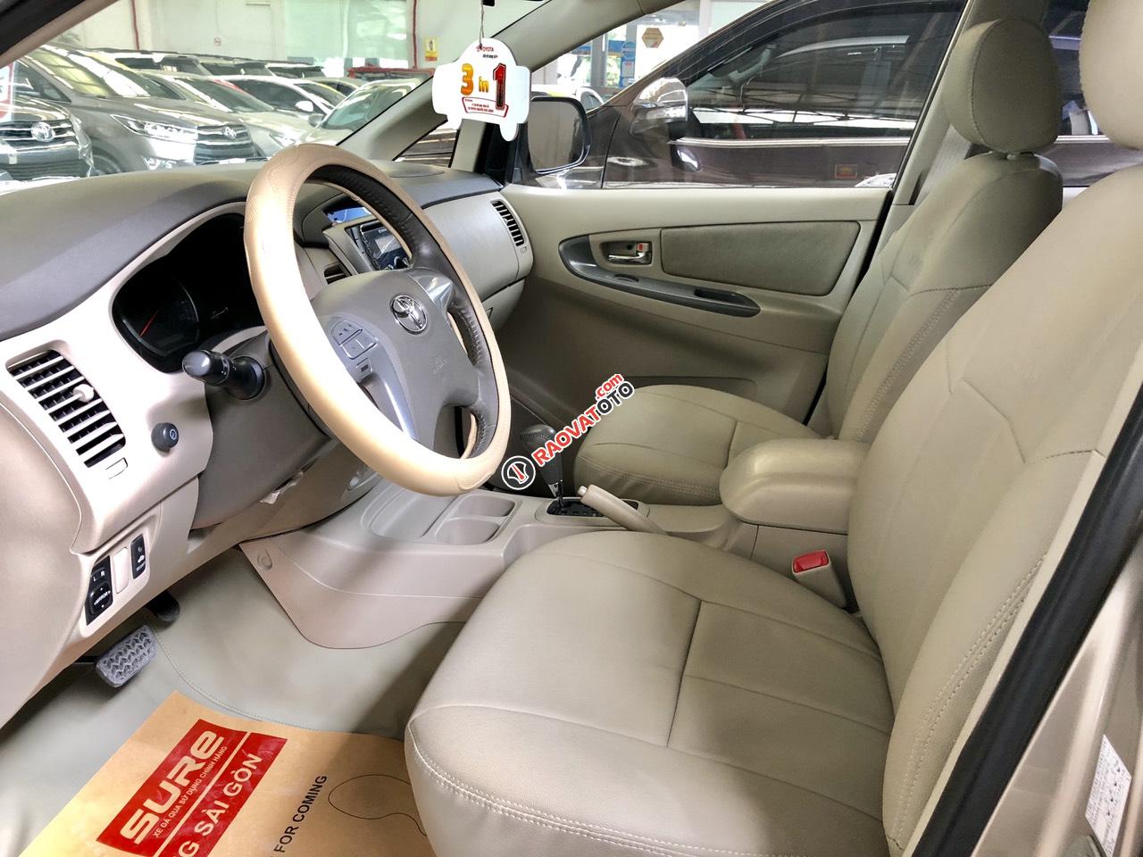 Innova G - hỗ trợ chi phí + thủ tục sang tên xe-3