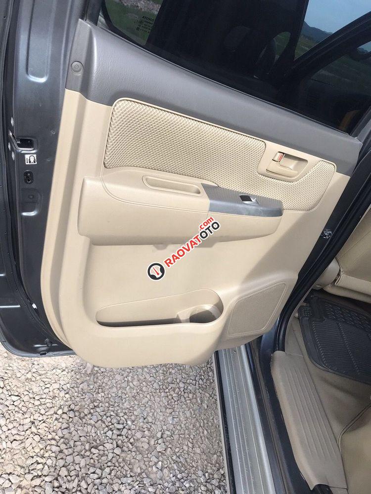 Bán Toyota Hilux 3.0G 2013, màu xám, xe nhập -4